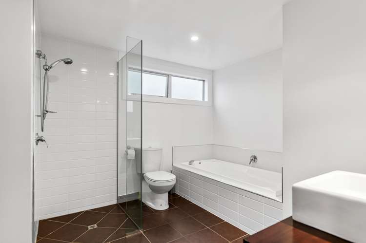 24 Brookfield Drive Northwood_16