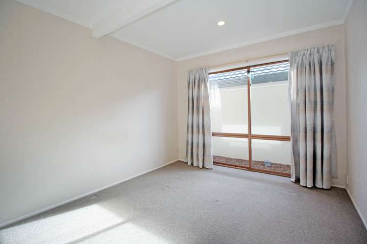 54 Stanniland Street Sunnyhills_6