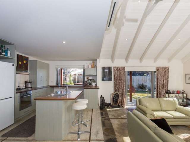 54 Dale Street Albert Town_4