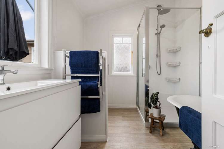 251 Victoria Street West Pukekohe_11