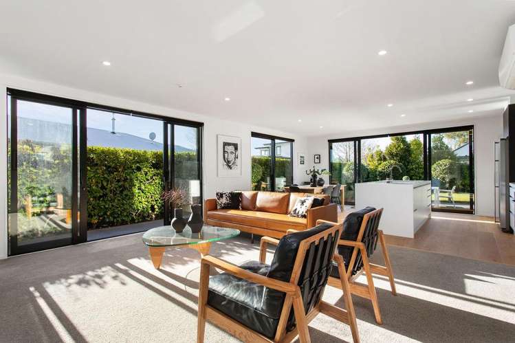 90b Bryndwr Road Bryndwr_10