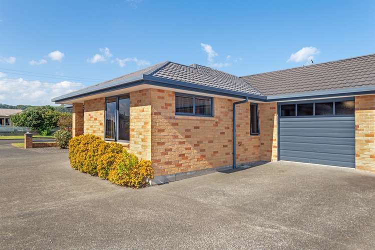 18 Leon Street Riverdale_13