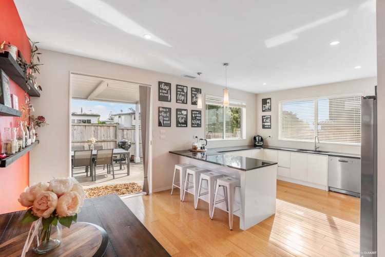 13 Thistle Close Beachlands_3