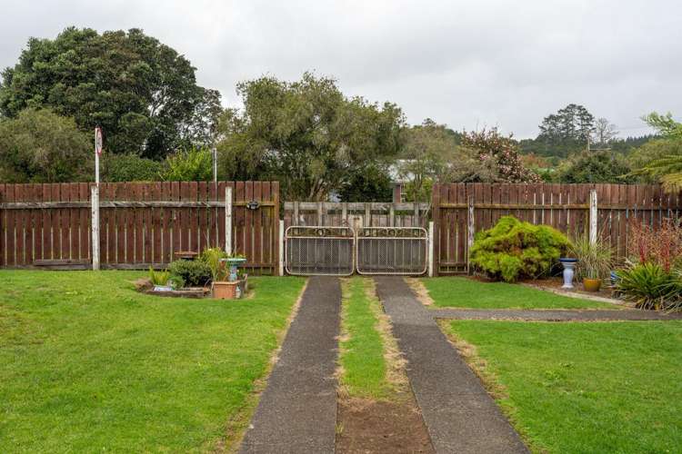 10 Sir William Hale Crescent Moerewa_22