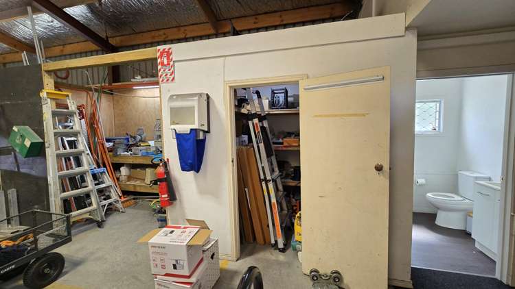 4/90 Birch Avenue Judea_4