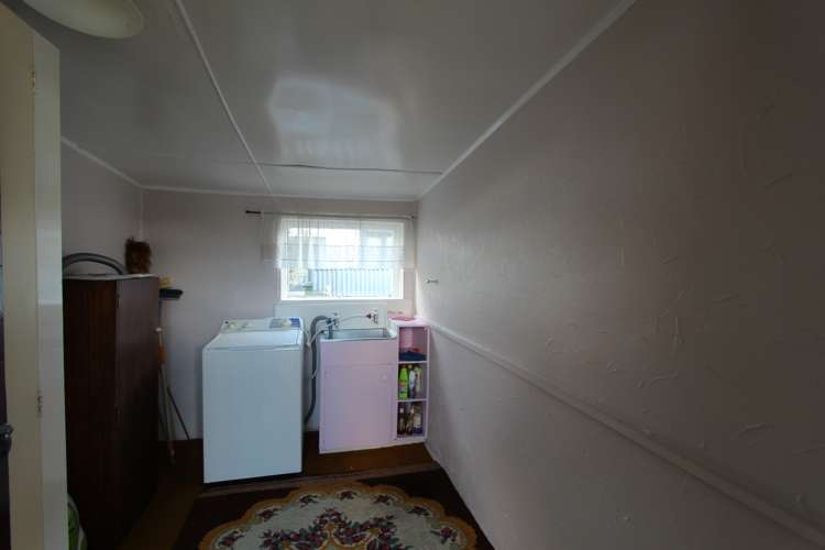 69 Sedcole Street Pahiatua_10