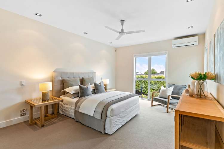 5/258 Hurstmere Road Takapuna_11