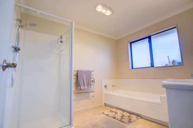 15 Tironui Terrace Western Heights_13