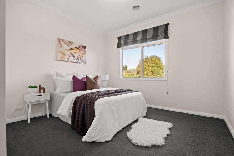 136 Saint James Drive Huntington_21