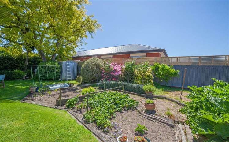 5 Guise Lane Hillmorton_17