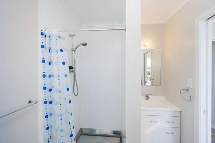 13 Nelson Street Foxton Beach_16