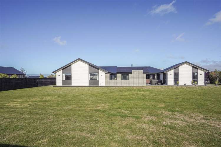 14 Quail Way Amberley_2
