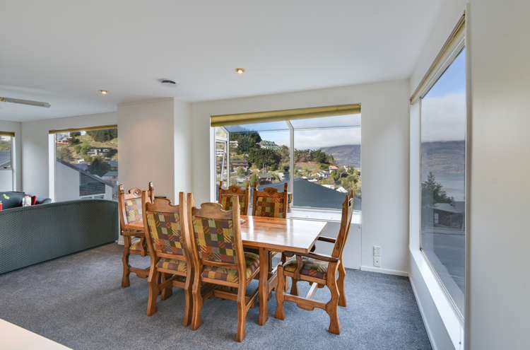 15b Wye Place Fernhill/Sunshine Bay_6