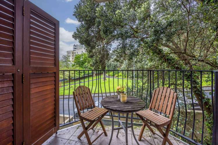 6a/23 Emily Place Auckland Central_6