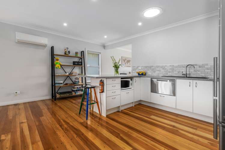 8 Hughes Street_5