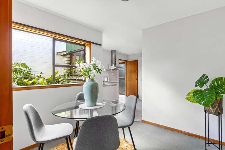 2/73 Centreway Road Orewa_7