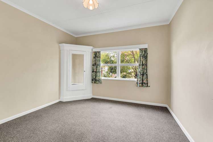 51 Beach Road Tahunanui_11