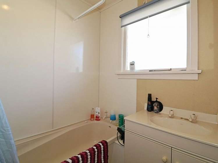 17 Roseburn Place Hargest_8