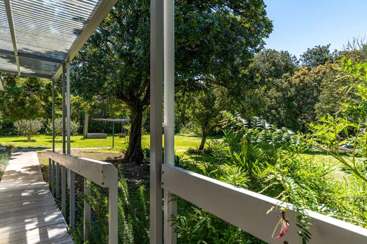 21 William Donald Drive Solway_19