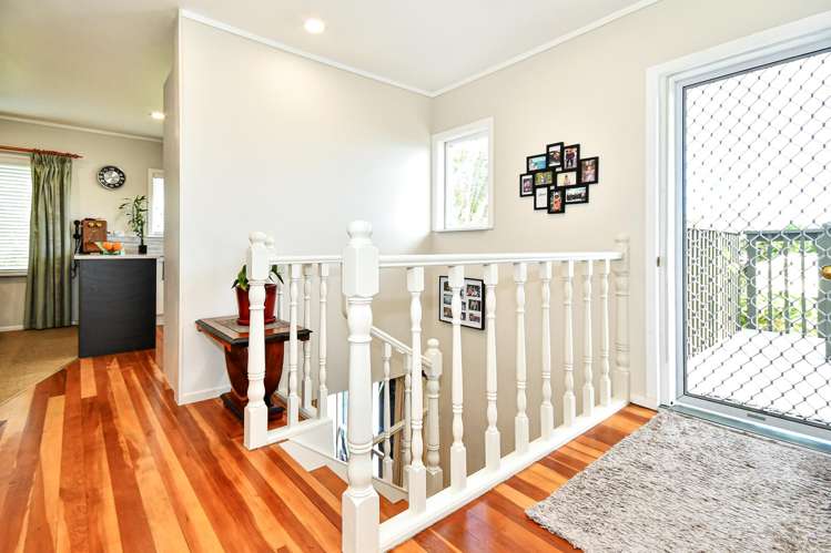 21 Clark Road Pahurehure_11