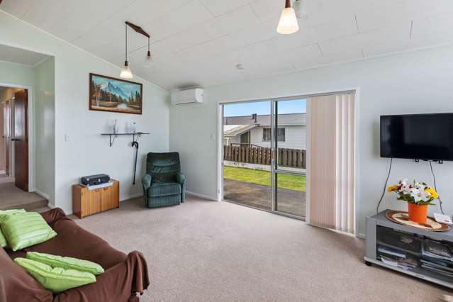 32 Clifton Drive Waitara_4