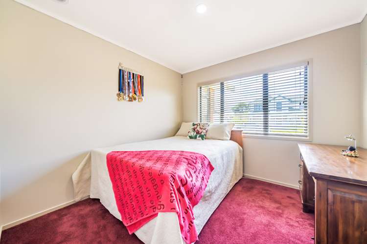 99 Redvers Drive Belmont_14