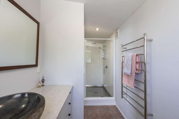 6577 Pouto Road Pouto_28