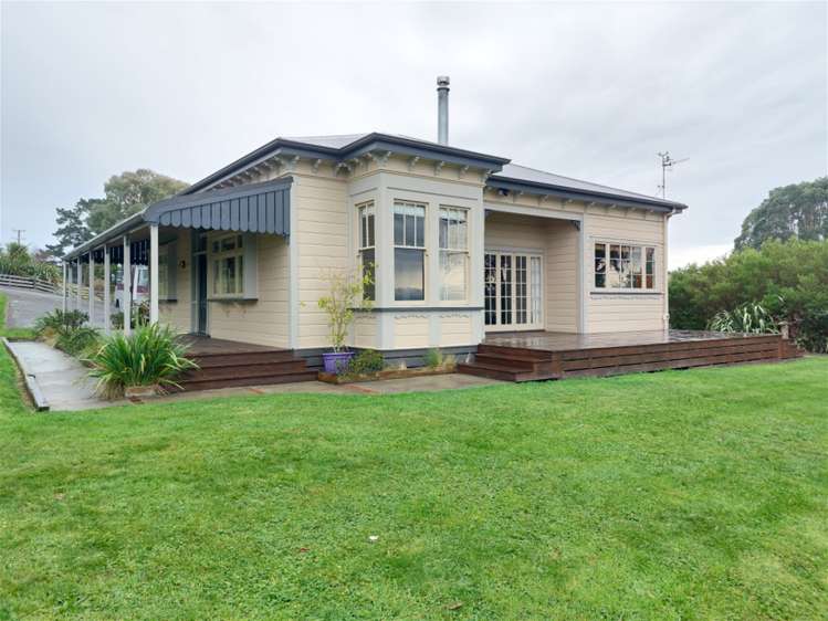 64 Mount Biggs Road Halcombe_12