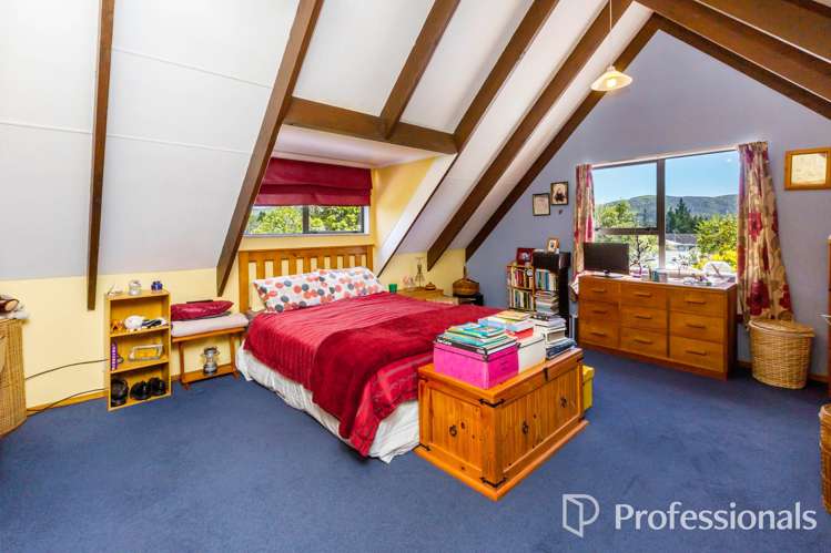 2 Fenchurch Grove Stokes Valley_11