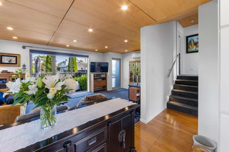 108 Hawthorne Street Strowan_1