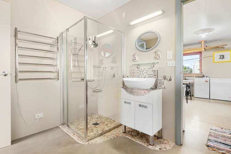 38 Fielding Road Awhitu_17