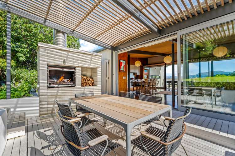 12 Laika Avenue Ti Point_10