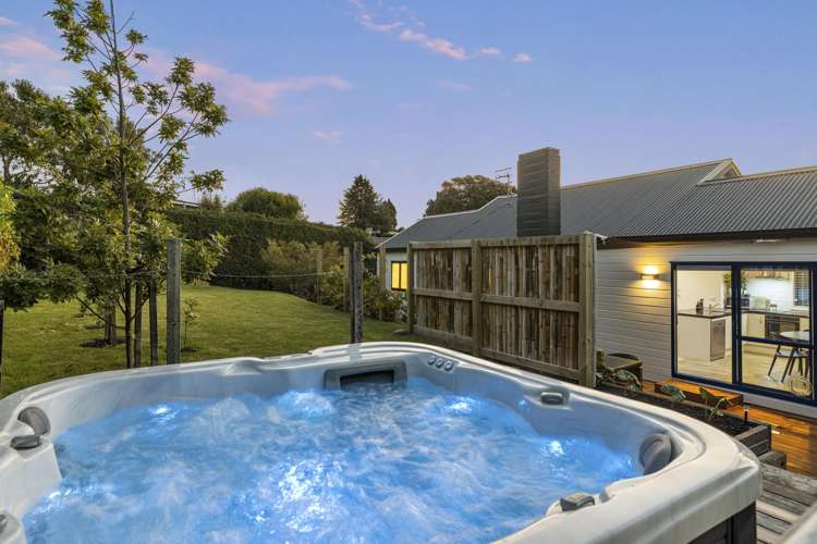 2 Fergusson Way Judea_22