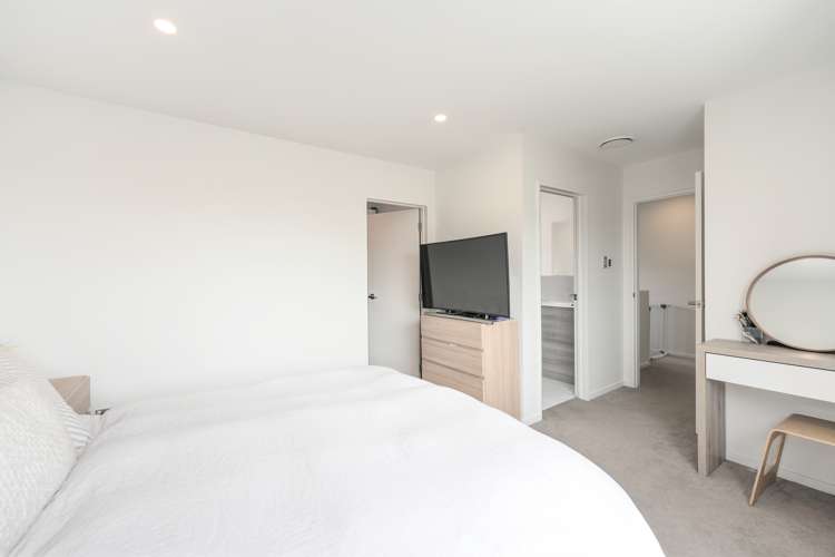 12 Korama Lane New Lynn_9