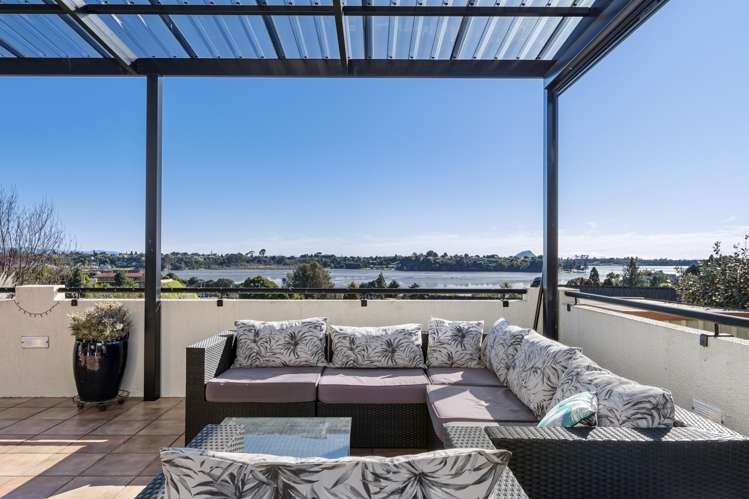 8 Lorrigan Way Welcome Bay_14