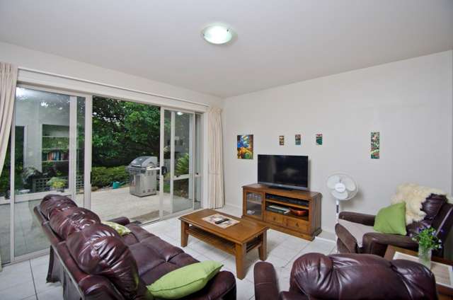 52 Honeysuckle Lane Ohauiti_3