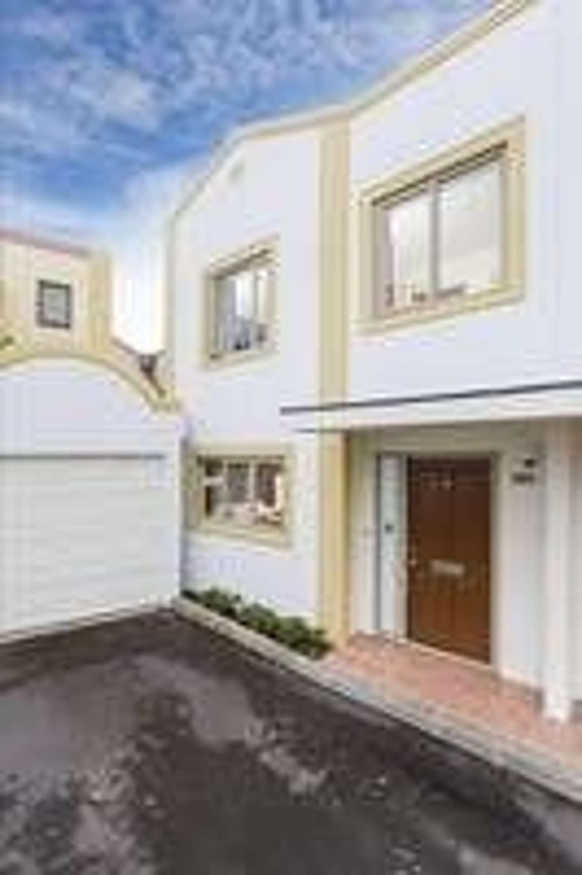 10/4 Ambrico Place New Lynn_0