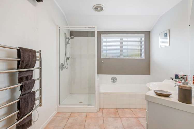24 Suncrest Drive West Harbour_18