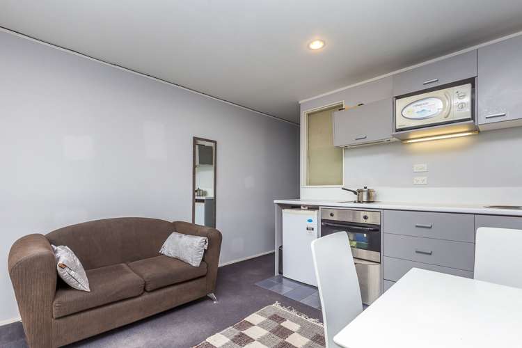 918/72 Nelson Street Auckland Central_6