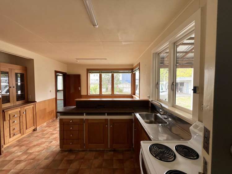 13 Kinross Street Blenheim Central_3