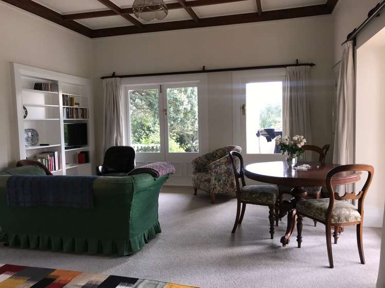 8 Moerangi Street Broad Bay_10