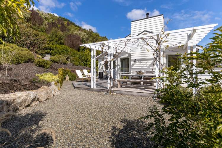 24 Hillplough Heights Richmond_28