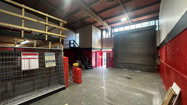 Unit B/47-51 Croad Place Tokoroa_1