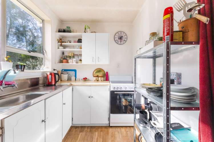 2/117J Seaview Road Westown_2