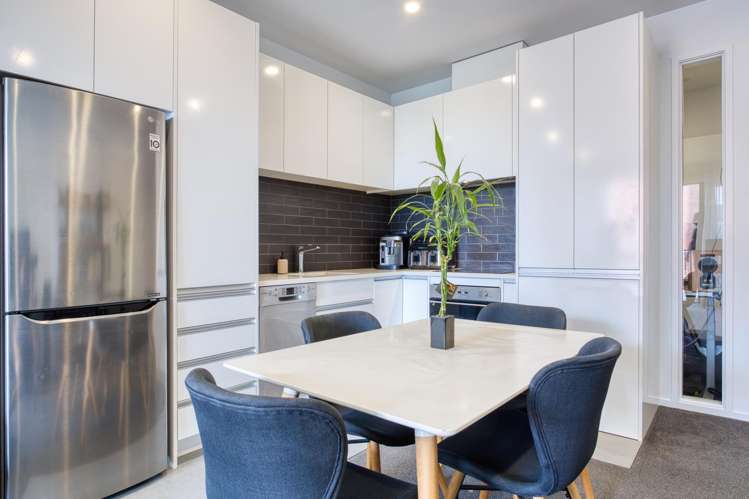 215/81 Mapou Road Hobsonville_5