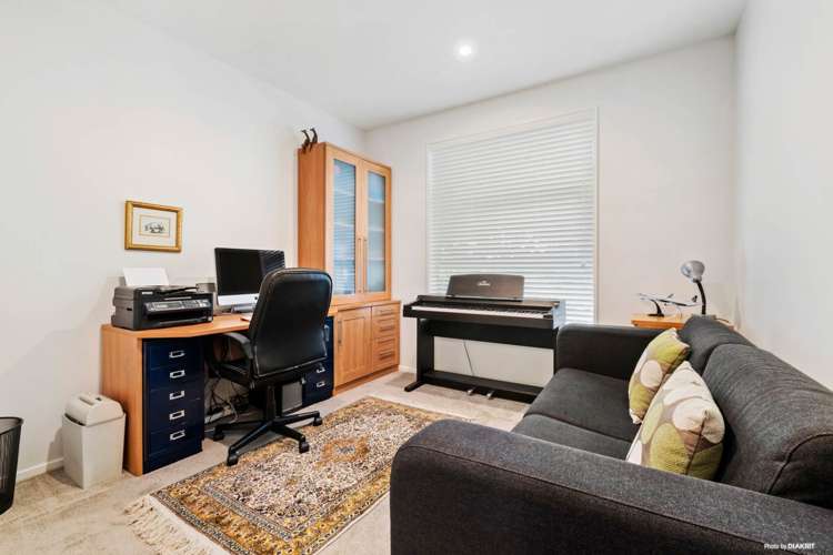 14 Defender Crescent Beachlands_15