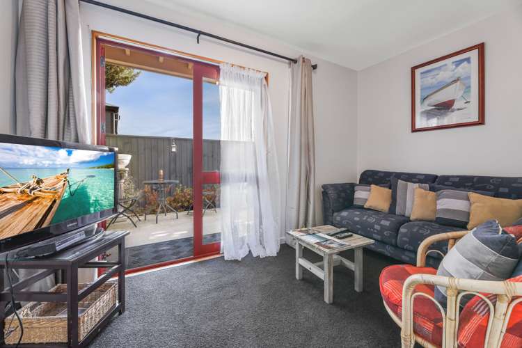 5h Church Street Akaroa_17