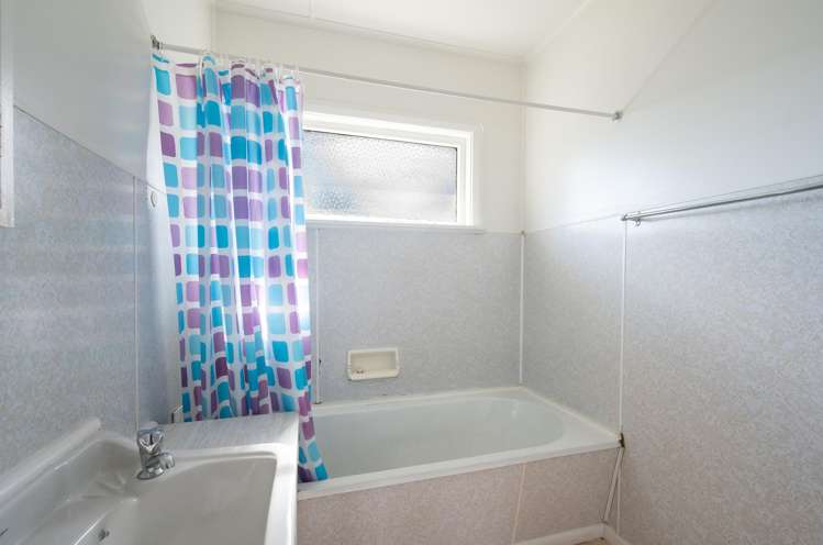 1/31 Manson Avenue Stoke_10