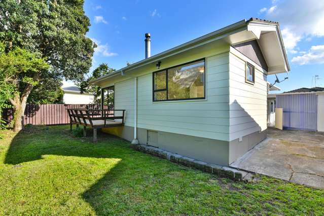 2/19 Heathberry Close Papatoetoe_4