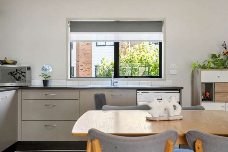 222/172 McLeod Road Te Atatu South_25